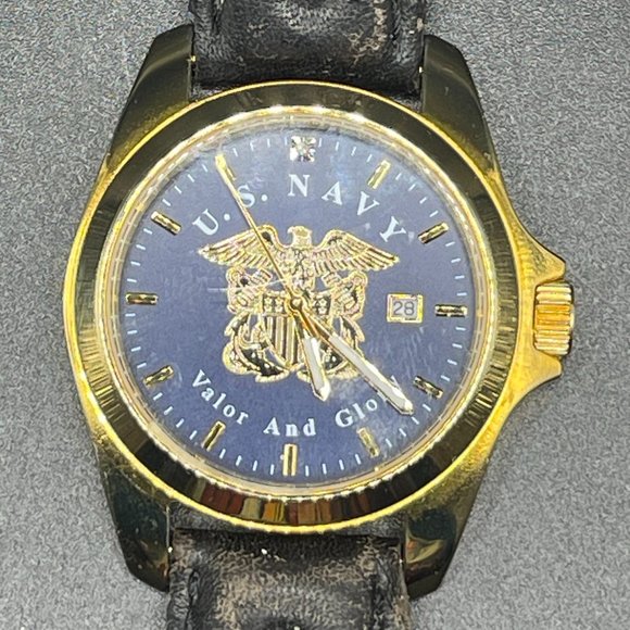 Vintage Danbury Mint U.S. Navy Valor and Glory Wrist Watch - Picture 1 of 4